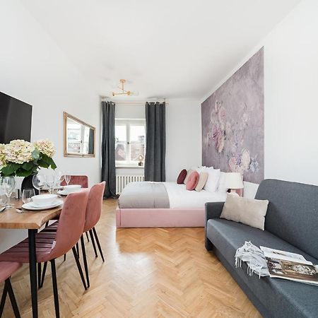 Gallery 7 - Apartment 6 Krakau Buitenkant foto