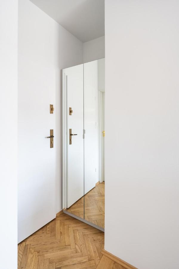 Gallery 7 - Apartment 6 Krakau Buitenkant foto